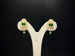 925 Silver Green Stone Open Setting Traditional Necklace Set