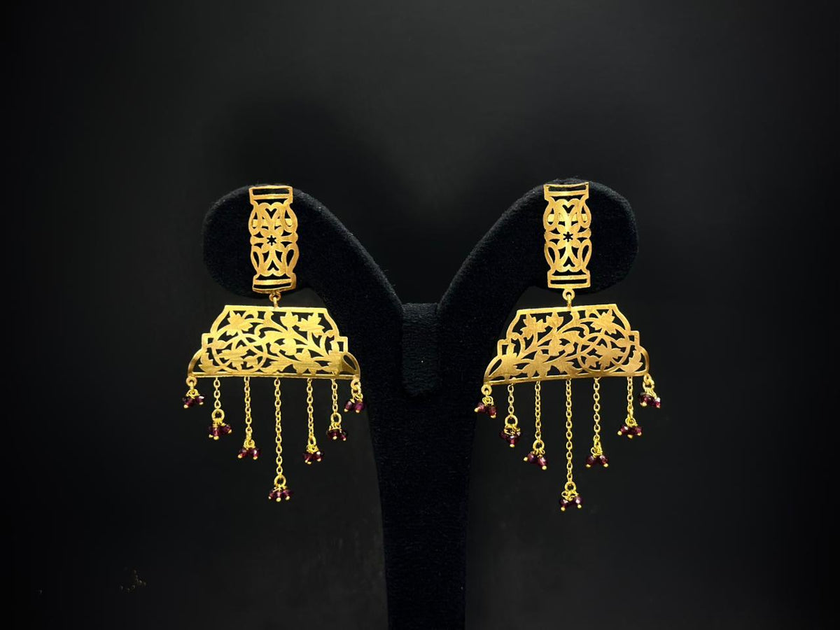Gulzar Jaali Garnet Drop 925 Silver Statement Earrings